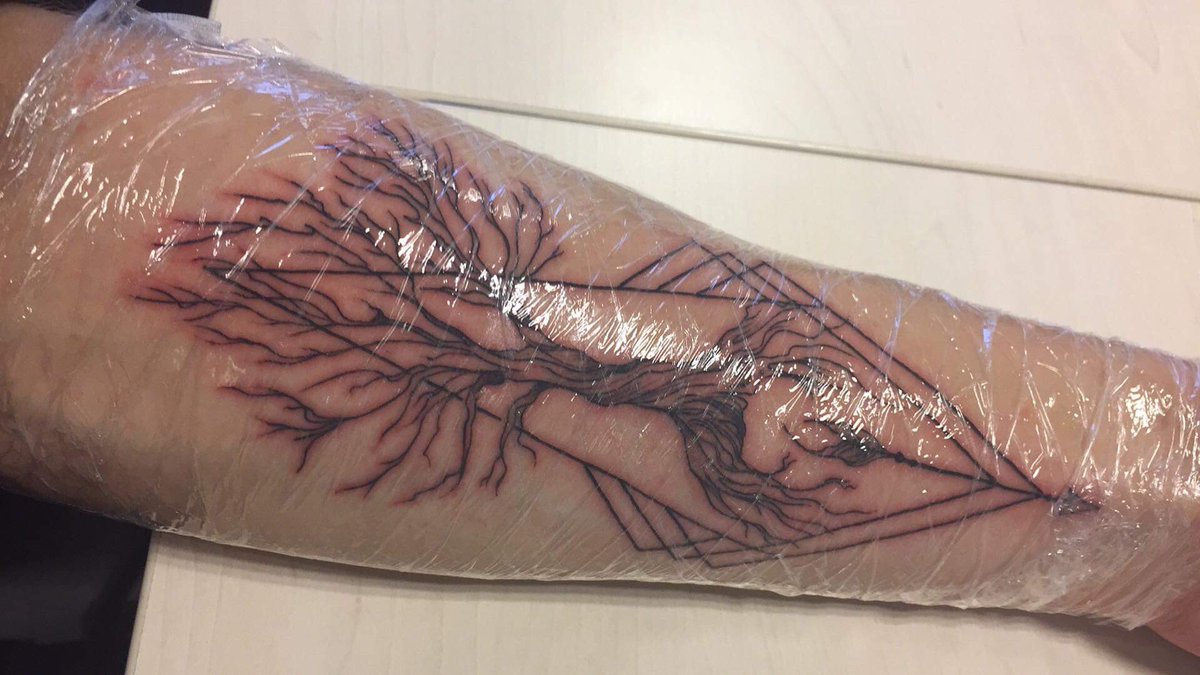 BFKString's tweet image. Enfin sur moi 😍