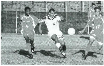 Alston_LRU's tweet photo. This weekend, the Bears will celebrate 35 years of Men's Soccer. Here is a #ThrowbackThursday from the 2001 team. #GoBears https://t.co/vOAYZqAUUS