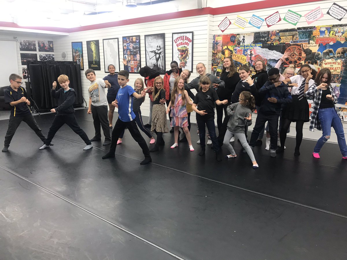 DrNickOMBE's tweet photo. Fab to see our Creative Hero Day campaign alive and seriously kicking in #Northampton with @SilhouetteYtc and @leighwol . Glad to see young people channeling air guitar heroes #StatusQuo and #Kraftwerk @MightyCreatives #MightyCreativeHero the only way is #Airguitar! https://t.co/B3YSkXZd9J