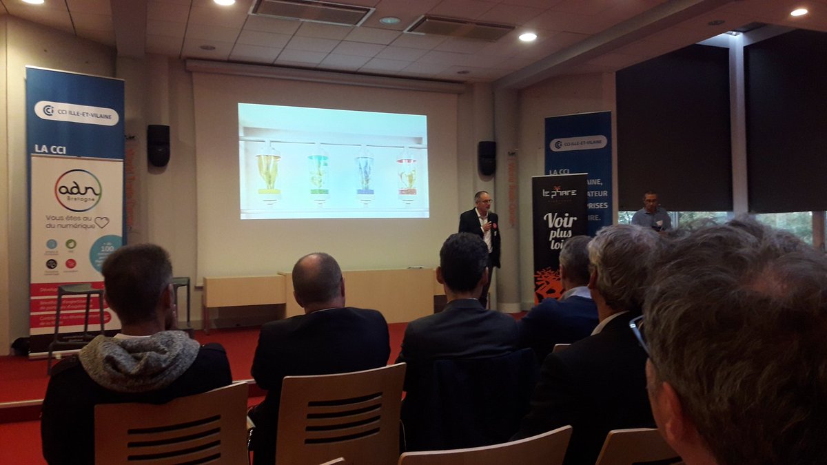 Soirée #DataCentric avec <a href="/lephareweb/">Le Phare</a> et @adnouest : intro par <a href="/JeanLouRACINE/">Jean Lou RACINE</a> "qu'est-ce qui a tué Thomas Cook ? Ce qui a sauvé Panaget : la mise en mouvement de la data.