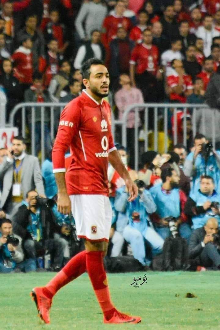 basam30894698's tweet photo. #محمود_كهربا_اهلاوي بنحبك❤ يا فولت وعلي الهادي يا زبادي 😂ع الرايق علشان البليلة بتضايق 🤣🤣🤣 https://t.co/oA1H86yt58