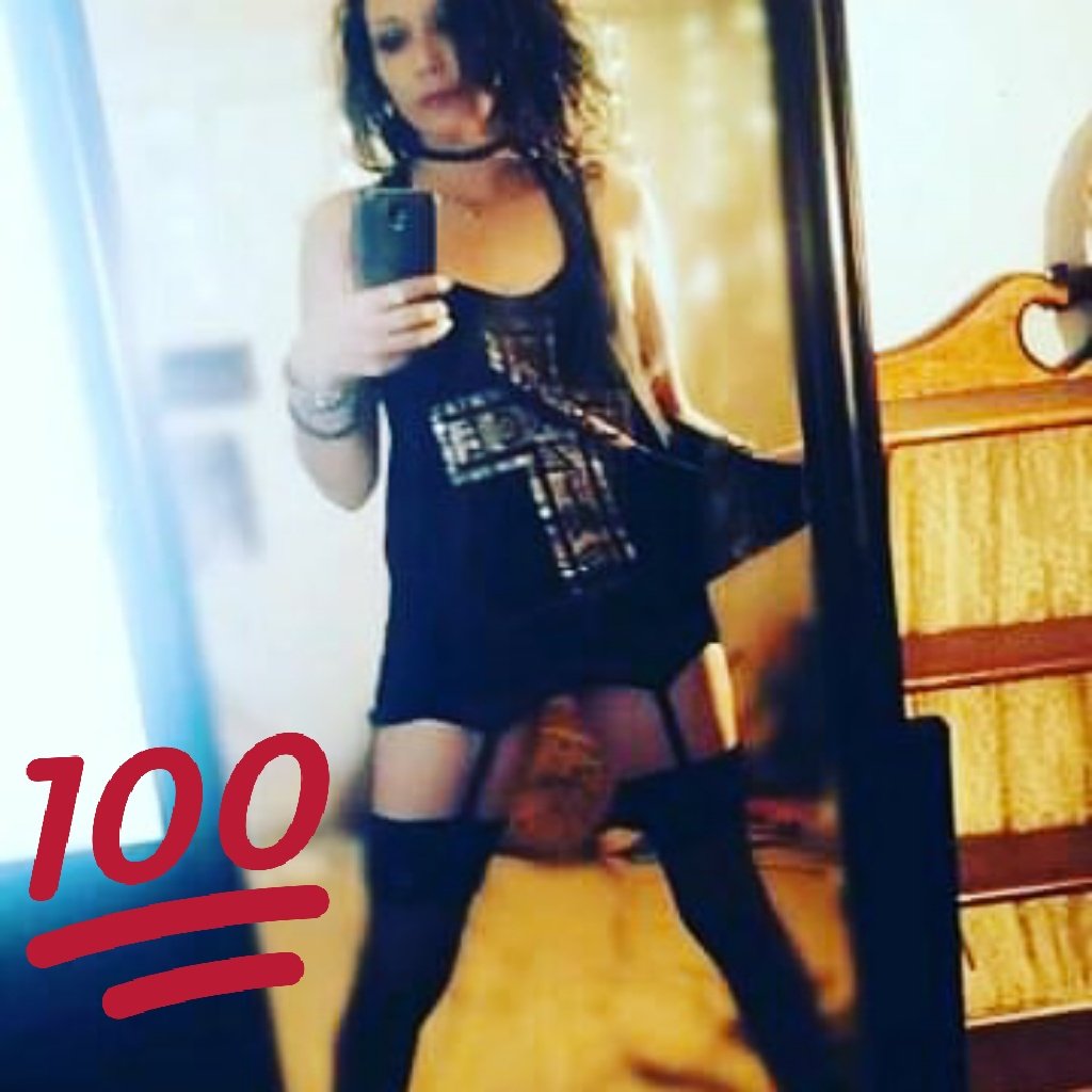 Check out my Pornhub profile https://t.co/Ulwpb52IWz https://t.co/k9VpDrK70w