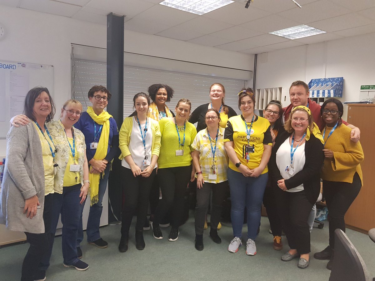 Great fun at work today showing our support for World Mental Health day. <a href="/MKCollege/">MK College Group</a> staff and students from Inclusive Learning wore yellow in support of the <a href="/youngminds/">Young Minds</a> campaign #helloyellow @FrizzellCarole