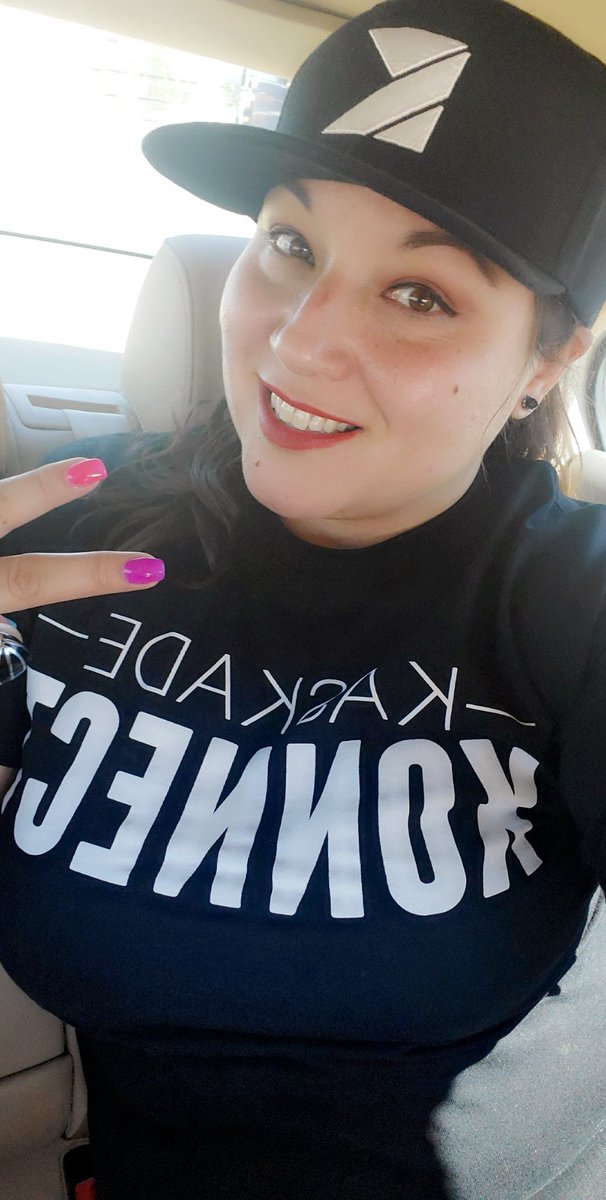 rach_starr852's tweet photo. Dallas bound for my second round of #redux003 with @kaskade and my @KaskadeKonnect fam. ❤🧡💗💛💚💙💜 https://t.co/H8RvkKSuk7