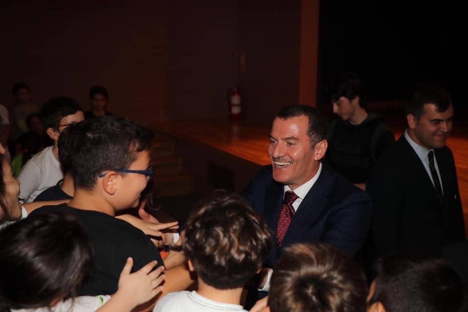 Zeytinburnu Belediye Başkanı Sayın Ömer Arısoy’a okulumuzda ağırlamaktan onur duyduk. Katılımlarından dolayı kendisine teşekkür ederiz🙏🏻
🙏🏻 <a href="/DogaOkullari/">Doğa Koleji</a> <a href="/CevizlibagDoga/">Doğa Koleji Cevizlibağ Kampüsü</a> <a href="/kaansezgin/">Kaan Sezgin</a> @JalanGK <a href="/BetulErok/">Betül EROK</a>