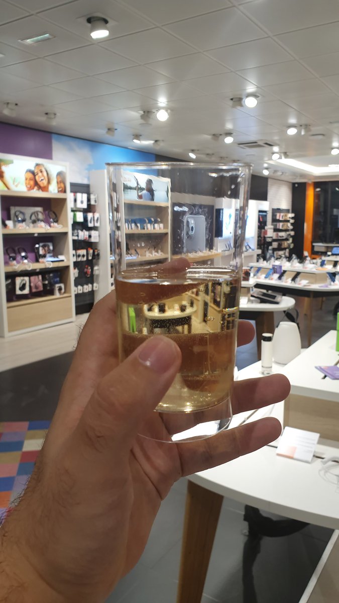 🔥Soirée de lancement de la #Livebox5 100% plastique recyclé🔥 chez <a href="/OrangeOccitanie/">Orange Occitanie</a> (Boutique Alsace Lorraine) en compagnie des copains <a href="/FredCherouvrier/">Frédéric Cherouvrier</a> <a href="/be_lauth/">Bertil LAUTH</a> <a href="/braindegeek/">Braindegeek</a> <a href="/ValerieGuittard/">Valérie Guittard</a> et <a href="/PatrickBensaid/">Patrick Bensaïd</a> <a href="/MaTeThieu/">Matthieu GAYRAL 🌍</a> 👌