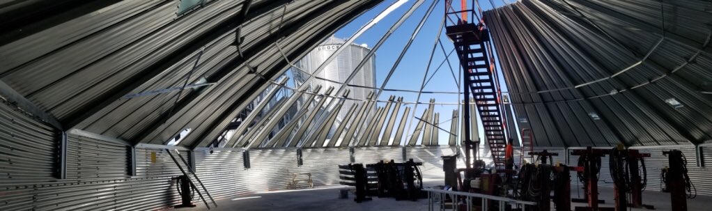 Beautiful day to be putting the roof on this <a href="/brockgrain/">Brock Grain Systems</a> 5418 roof.