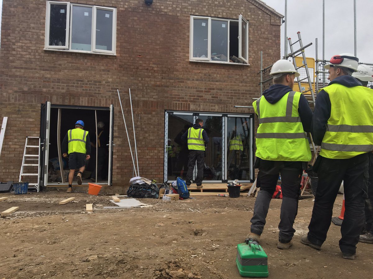 PMulinganie's tweet photo. @britishgypsum  with @DIYSOS  in Corby with @dcl and the incredible progress that’s been achieved today and hugely proud to be a small part https://t.co/jXXlrV4aa2