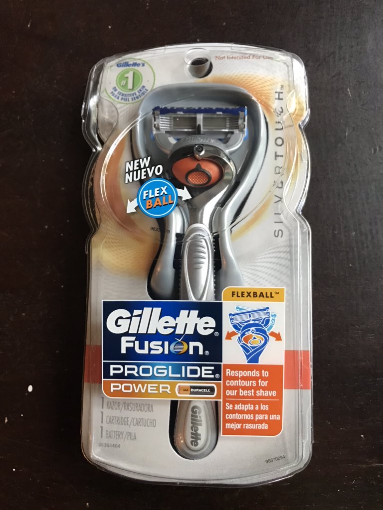 cfetz's tweet photo. You guys. @Gillette sent me a new razor because I’ve had the same one for my entire adult life! Let’s see how long this one lasts #15years #flexball https://t.co/MkbRCBrZzH