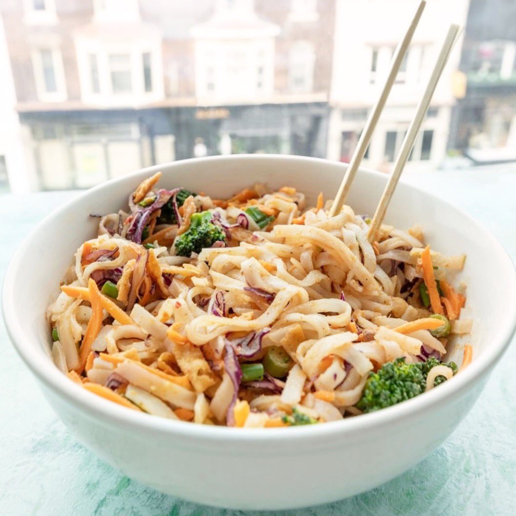 Never better than a finely curated bowl from the very best, <a href="/freshii/">Freshii</a>. // 
Convenient and affordable healthy eating is at your fingertips, and to make things even sweeter- Freshii is our neighbour! #BaysideYVR #SouthGranville baysidefurniture.com