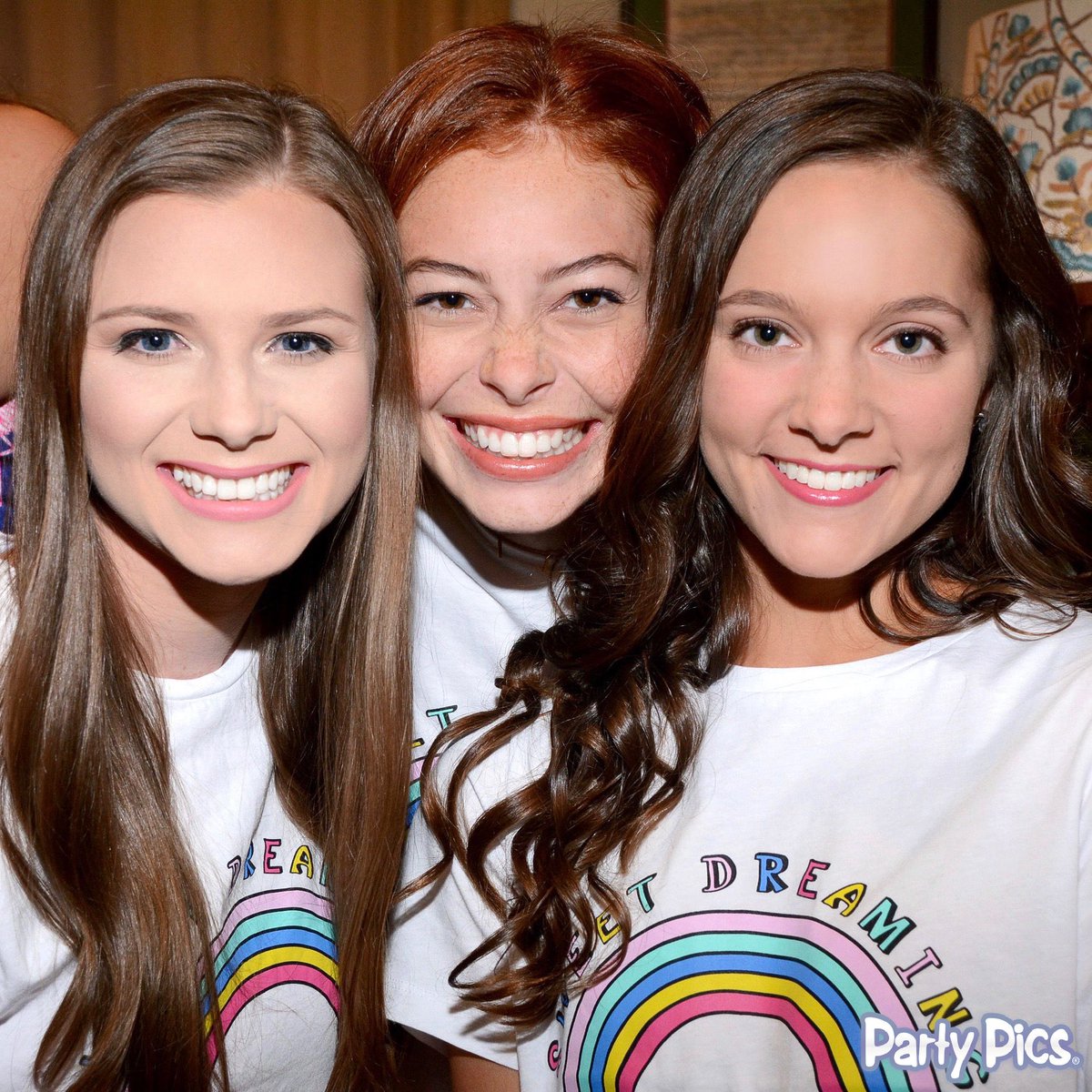 OKPartyPics's tweet image. SO. MANY. CUTE. PICS! 😍
 @OU_AXO