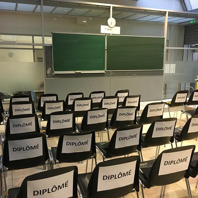 Diplômés du BTS Diététique 2019, on vous attend !! 😎👩🏻‍🎓👨🏼‍🎓🍸🍾🍾🍾🍾🥂🥂 #btsdietetique #progresssante #remisedesdiplomes ift.tt/33jAOtl