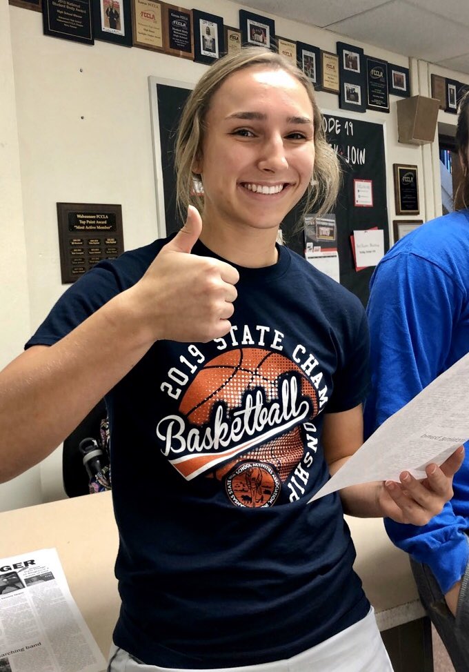 keeley_reddick's tweet photo. Our knowledge bowl team placed first in their monthly assessment and won $100! 🤩🥳 https://t.co/Yx4CfCI24X