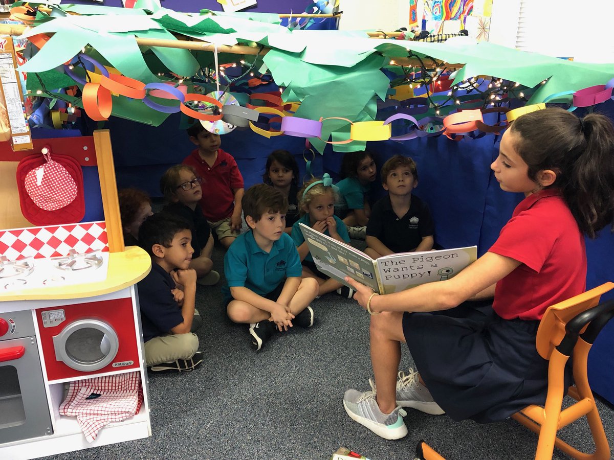 drifdavis's tweet image. A very special mystery reader came to read in our classroom Sukkah #davisme
