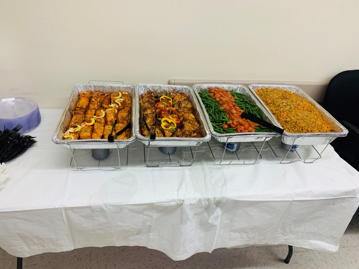 MSB_Hospital's tweet image. Celebrating Physicians Assistants Week, Thank you for daily transforming health care #PAsWeek # MountSinaiBrooklyn #AwesomeTeam