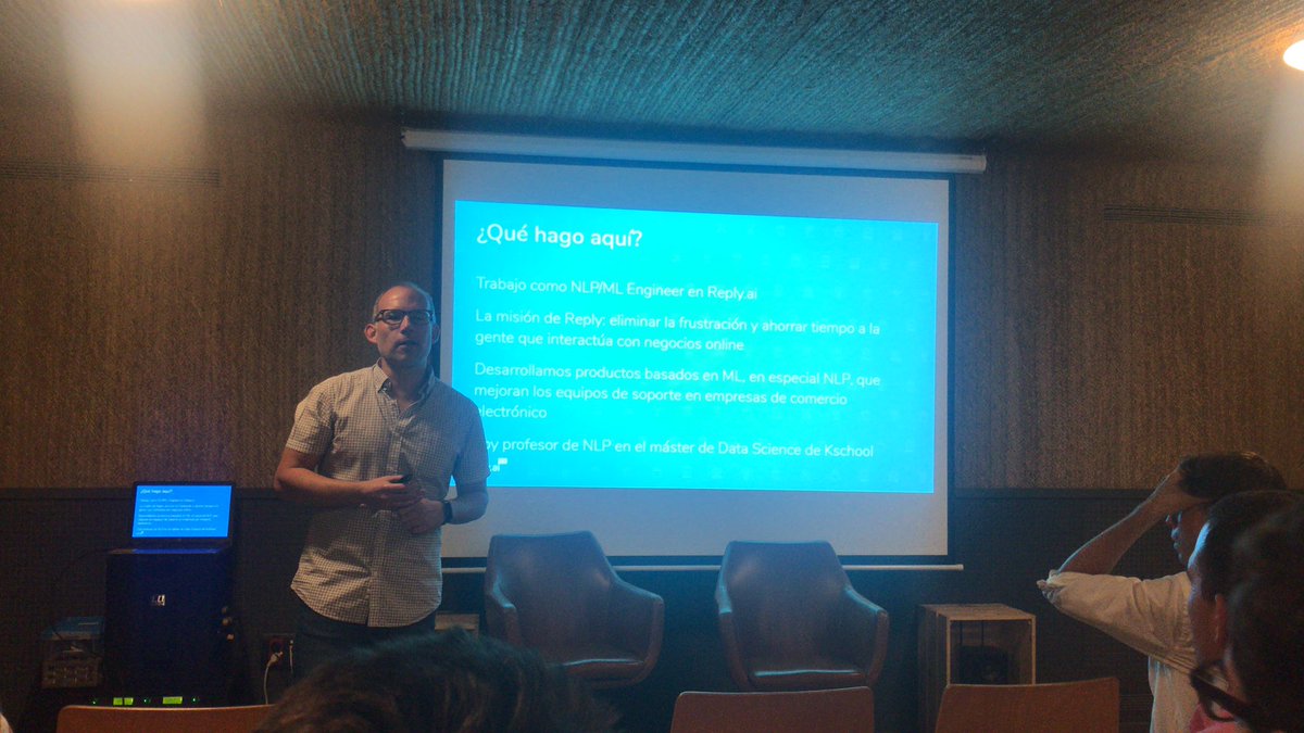 herraiz's tweet photo. ¿Cómo aprenden a hablar las máquinas? @vitojph nos habla de word embeddings y word vectors en las #DataKonferences de @kschoolcom
Víctor es el profe de Natural Language Processing del Máster en Data Science https://t.co/X08JQMttlw