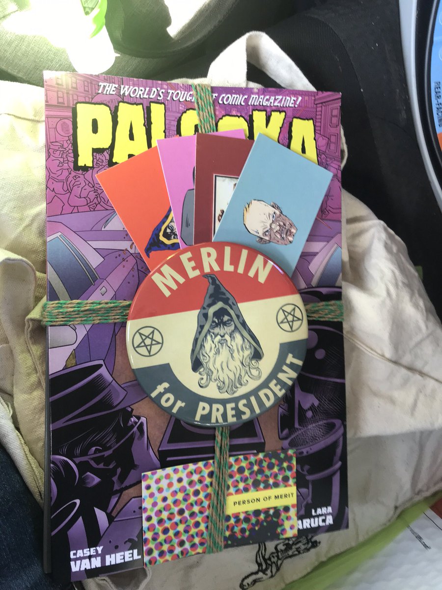 CaseyVanHeel's tweet photo. Making deliveries to #localcomicshop @laughingogreohio readmorecomix #readmorecomics #makemorecomix #makemorecomics #indiecomics #makecomics #createrownedcomic #creatorownedcomics https://t.co/dEELTQszrY