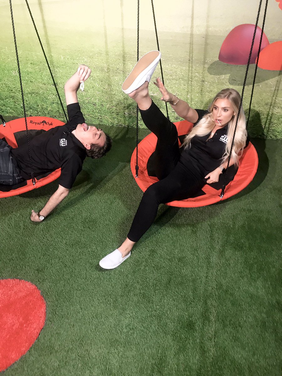 thecandytopia's tweet photo. 🥰🍭🌈 RT @chloemar__ Here’s a very sweet pic you could take at @thecandytopia inside @ScottsdaleQrtr! Can you tell I have a sugar high? Watch @Adam_Waltz & I explore the candy-filled Insta-worthy popup next Sunday during #PositivelyArizona on @yourPHXCW. https://t.co/guRfbdkoWO