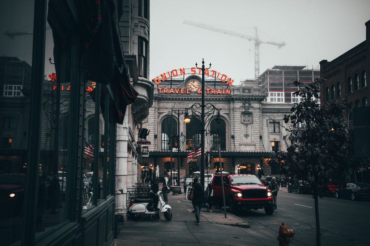 TheMLChronicles's tweet photo. When you’re in the city of Denver Colorado and looking for music… it’s everywhere. In fact, it can be tough to choose which venue, brewery, or bar to go to! Here are the top venues around the city of our home town, Denver: https://t.co/gAWKW4lg9g #denver #musicvenues #milehigh https://t.co/IbBZialg80