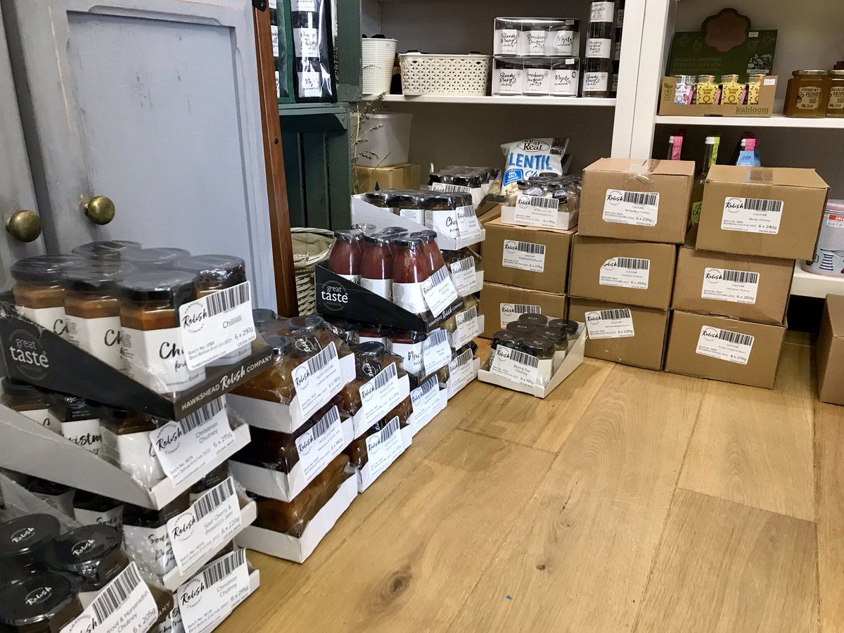 Courtyardmarke2's tweet image. It’s that time again 🎄🎄Our Christmas order has arrived from @hawksheadrelish , we have some great gift ideas and if you’re making your own hamper then come and check us out @Wilton_SV you won’t be disappointed.
#gifts #christmas #foodie #hampers @BirdWoozy @embellishrelish