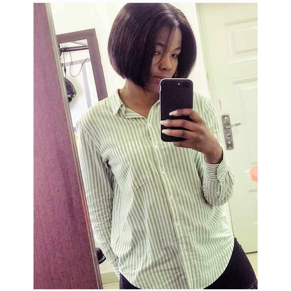Le_Glam1's tweet photo. Hair bundles made into a custom wig #bobvibes #shorthair #summerhair 📍77 Musgrave Rd Dbn above Sparkport Pharmacy 📱0603834172 https://t.co/XlqDaqaLc0