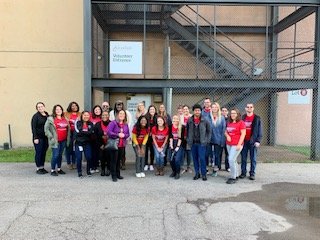 24 members of Woods Oviatt's Default Services group spent the morning at Foodlink on 10/9 and unloaded a tractor trailer truck full of donations and organized two pallets of apples. 

Just another way the folks of Woods Oviatt give back to the community!