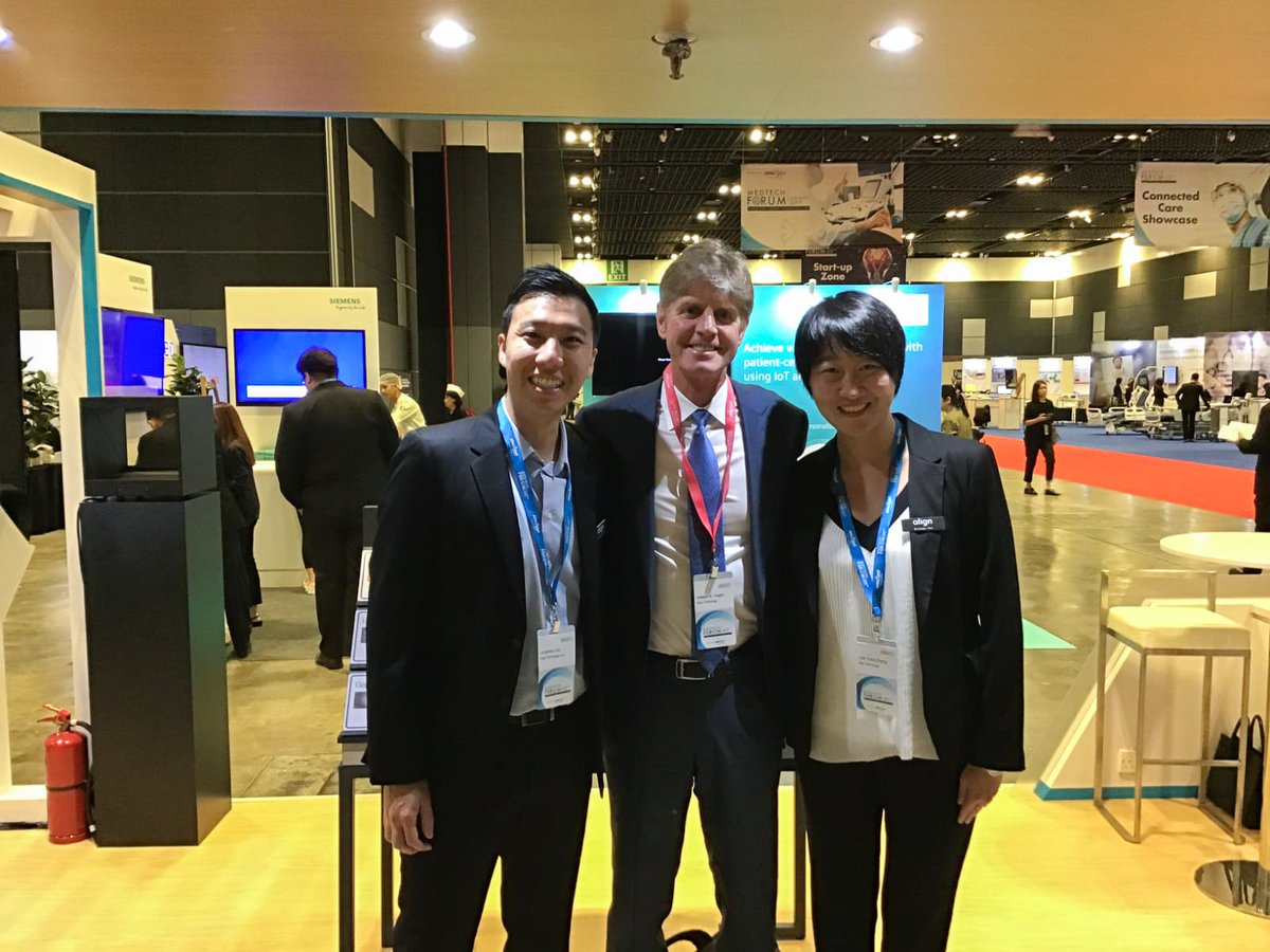 AlignTechInc's tweet photo. The 2019 #APACMedTech Forum was a blast!

#Align President &amp; CEO Joe Hogan had the opportunity to engage delegates from around the region &amp; share how Align has driven a revolution in #digitaldentistry through digital treatment planning, mass-customization &amp; 3D printing. https://t.co/UaglZPzdP4
