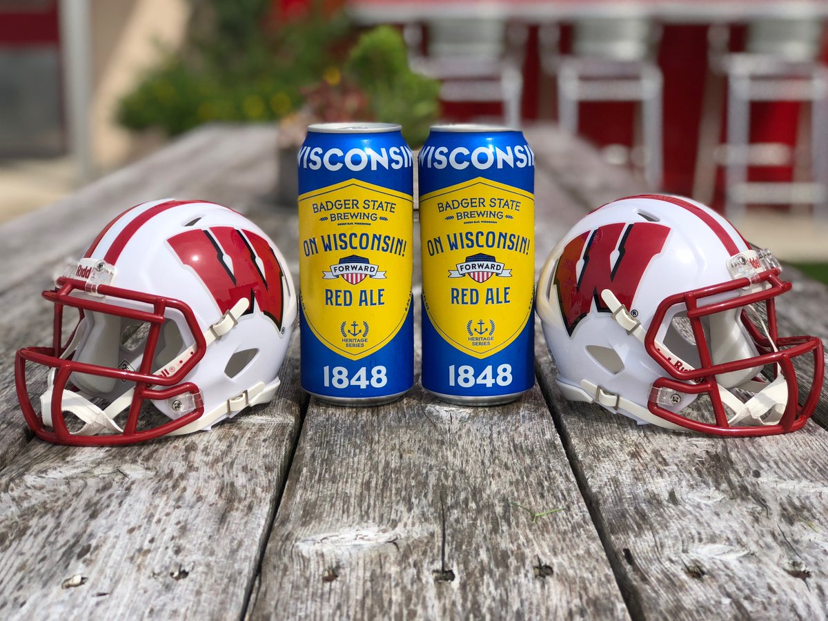 BadgerStateBeer's tweet photo. Cheer on the Badgers this Saturday as they face off against Michigan State! The game starts at 2:30 and we're pouring $4 pints of our On Wisconsin Red Ale while the game is going on.
#Drinklikeabadger #OnWI #GreenBay #FoxValley #DrinkLocal https://t.co/FW3RWbFAPA