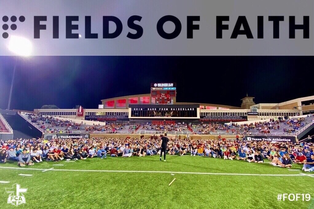 TTU_FCA's tweet image. #FOF19 in Lubbock was 🔥. 

9,000 students, 1 Jesus. 

Thousands heard the gospel and responded by faith to commit their lives to #followJesus.
*1,533 documented faith decisions...and counting. (Text "FCA1144" to 46322)

God is mighty to save! Zephaniah 3:17