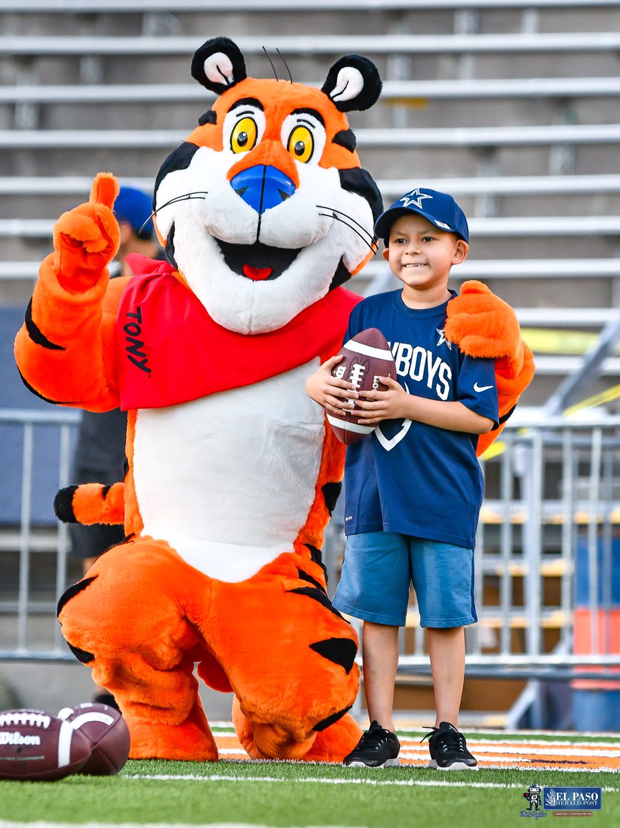 Photos_ByAce's tweet photo. Great to see @i_p_a_1 Nephew Bash on the field at the @TonyTheTiger_SB Punt Pass and Kick event yesterday 🙏💪 #TeamBash #EndChildCancer #Losphotogs
See the list of Winners here at 👉 https://t.co/pktZOHnnzE https://t.co/Dty2pmtDNF