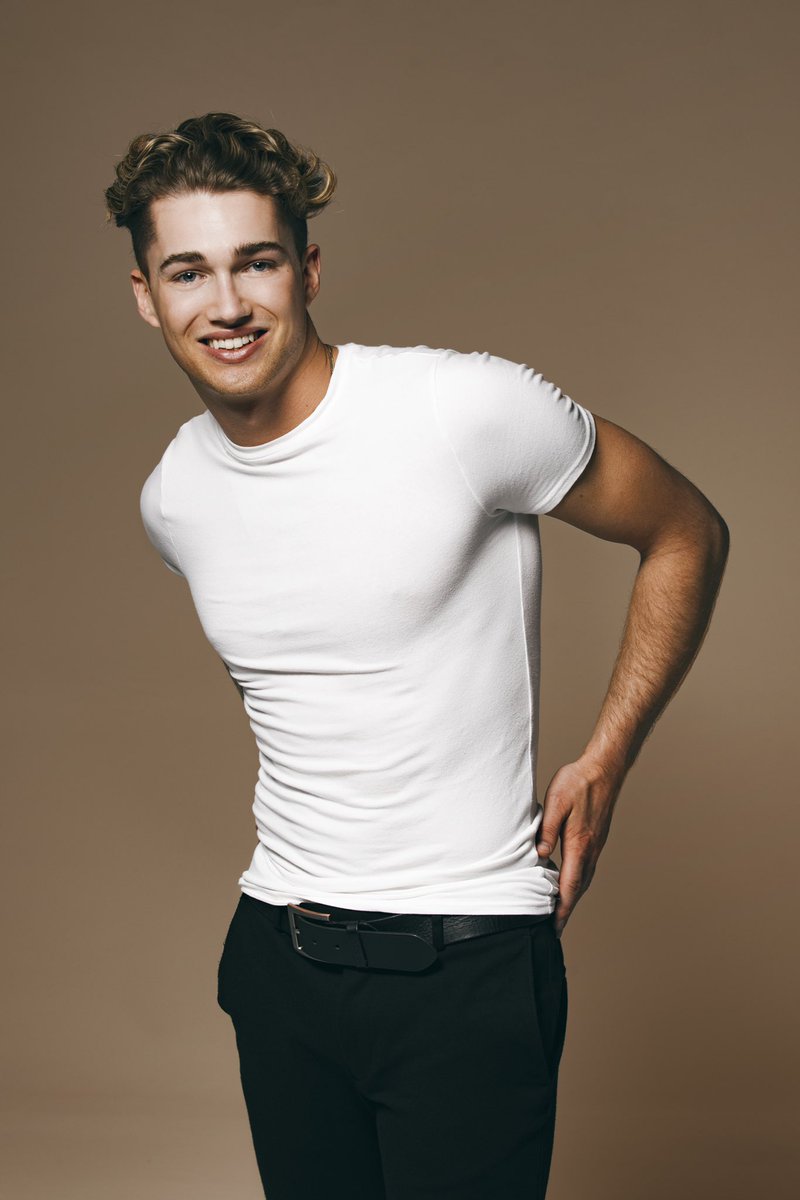Aj11Ace's tweet photo. #AJLIVE2020 📸 #Photohoot | All Tickets 🎫 on Sale NOW.. 😁 @A2Productionsuk #Dance #UKTour @CurtisPritchard https://t.co/OENpVbOpIU