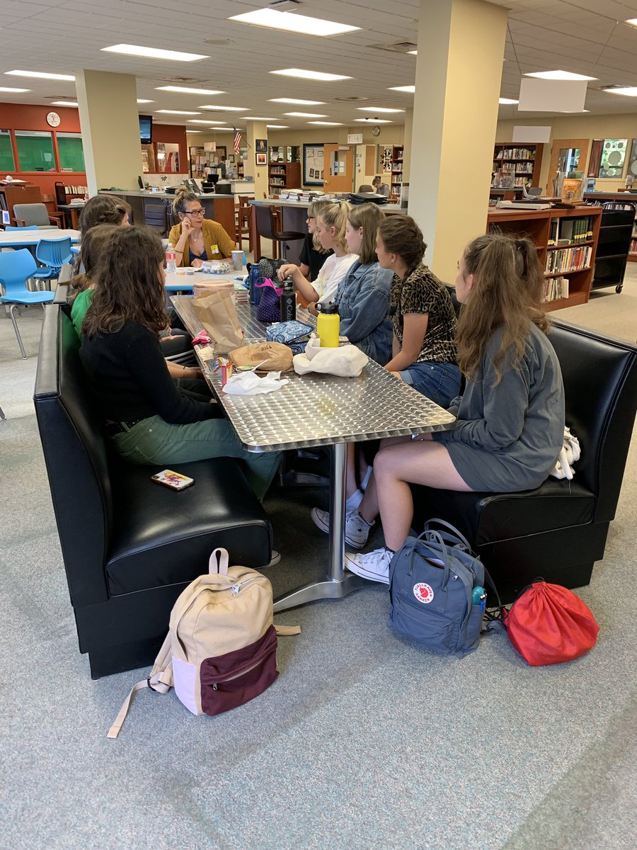 RHollein's tweet photo. QVHS Library welcomed author Kate Schatz to connect w/ Ss about her career, writing process and her efforts to highlight strong, talented and unique women in her books. Thanks to Sewickley Area Libraries for organizing &amp; sponsoring her visit to Quaker Valley &amp; Sewickley Academy. https://t.co/Wo4h8ZrapK