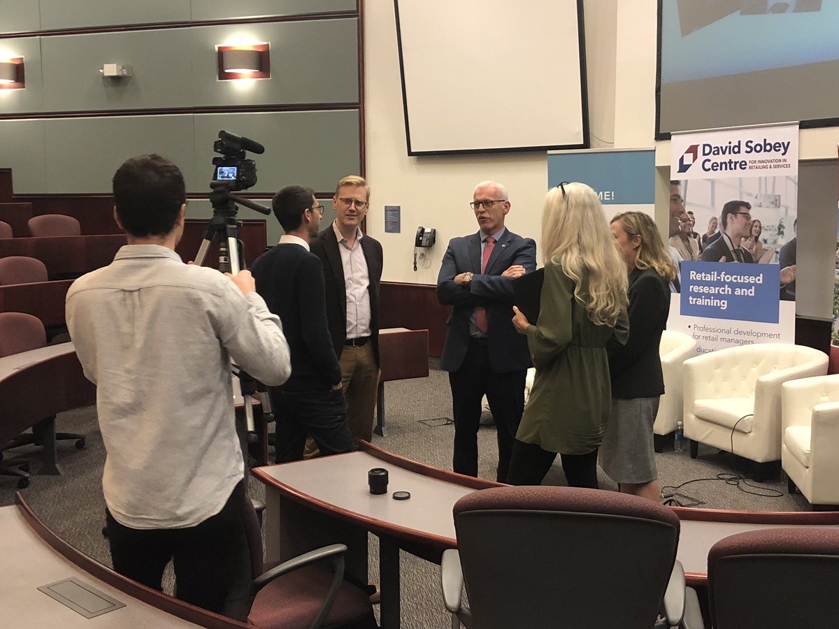 SobeySchool_SMU's tweet photo. We welcome students and alumni (like Mike Cyr, pictured, second from left) to the @DSobeyCentre Retail Month executive panel featuring Liam Sobey, Lorne MacLean and Vivek Sood of @sobeys. #retailmonth #retailfuture #innovation https://t.co/fyuqj23A7N