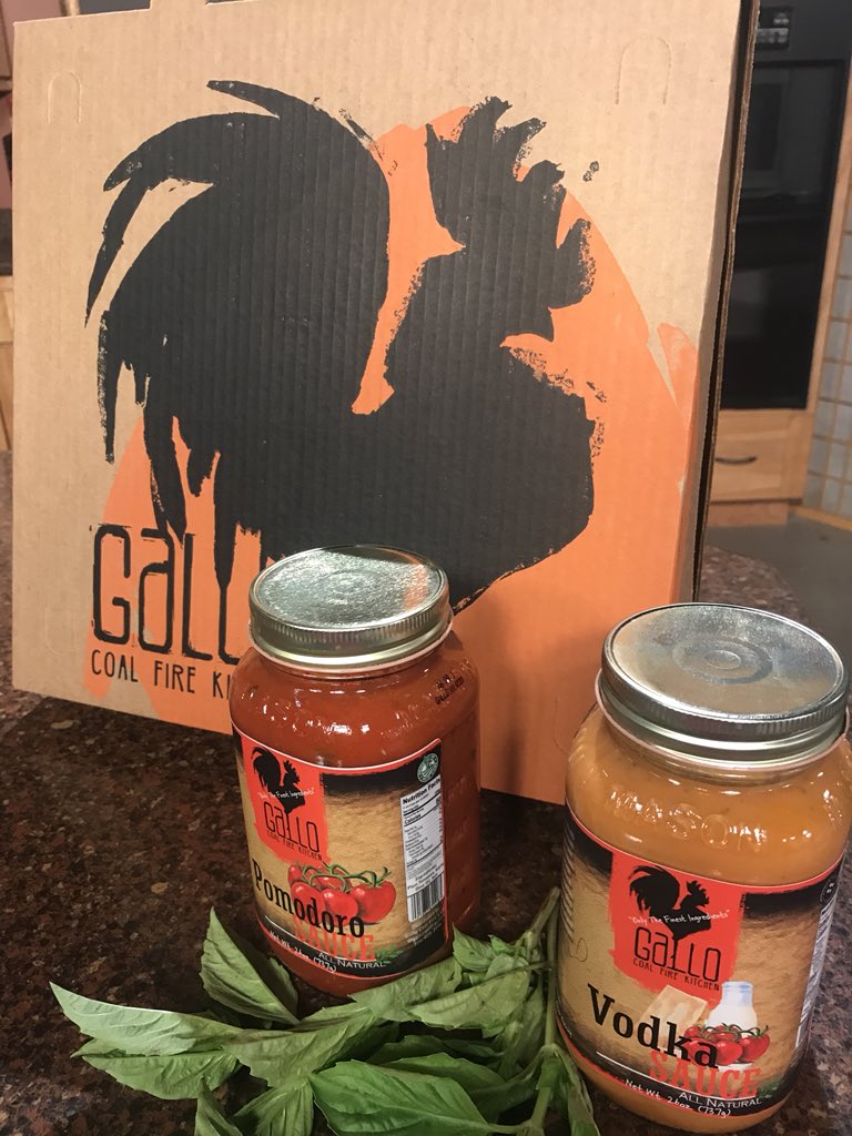 Courtney_CorbTV's tweet image. In the mood for Italian? You don’t have to ask me twice...this 🇮🇹 girl is all pumped for @LocalRestWeek. Gallo Coal Fire Kitchen in the village of #Lewiston is serving up authentic cuisine just like grandma’s recipes. @am_buffalo #PomodoroPlease