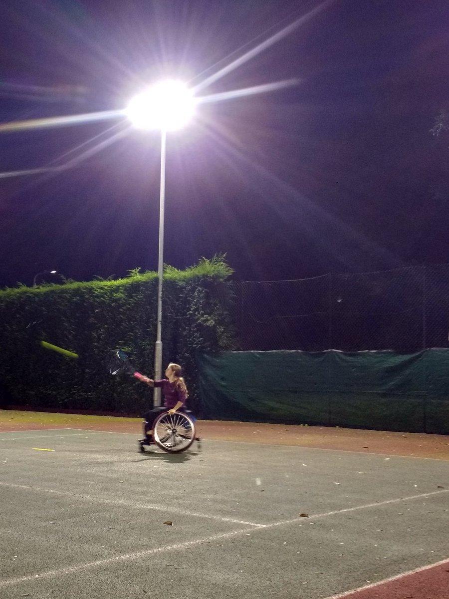 tennisMarthaH's tweet photo. #wheelchairtennis training @loughboroughltc under the floodlights this evening.
#traininghard #commitment #attackingplay
@WChairTennisGB @TheJBTrust @Vobrotary https://t.co/6de0q0nK2d