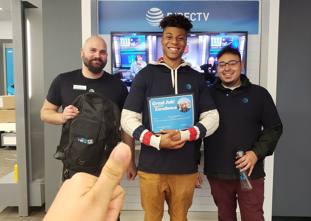 JessyMBenitez's tweet photo. Recognizing Team Bridgewater for their unbelievable customer satisfaction! 

100% because...just OK is not OK 
#OurNE #NECSW2019 #EASTCSW2019 @WilliamGStovall @pnixnix @jmailloux19 @JustinJBarros https://t.co/h2OFnrjXbS
