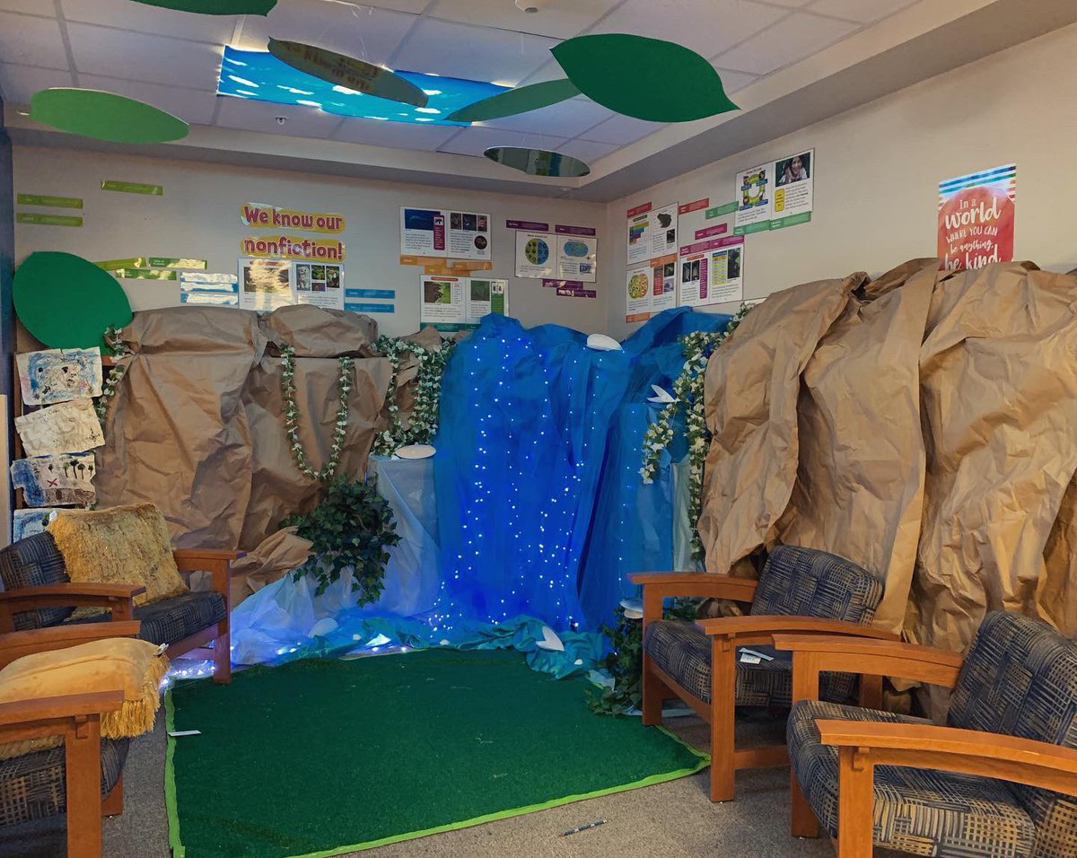 MutzMunchkins's tweet photo. Had to brag about this AMAZING Book Fair we’ve got going on at @Princeton_OCPS! Come buy something fun to read at #BookFairIsland or walk the plank! 🏴‍☠️🏴‍☠️🏴‍☠️ https://t.co/ArTfVcWCxz