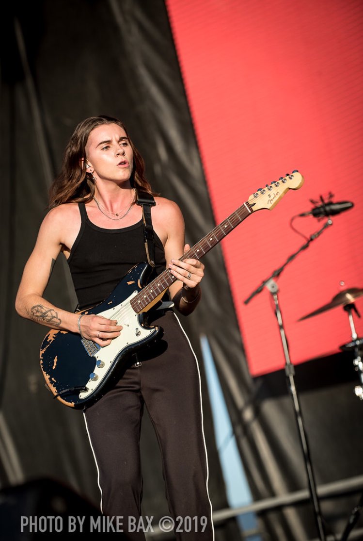 dvilypvris's tweet photo. PVRIS x Riot Fest 

📸: Mike Bax https://t.co/ziPfjaQPtJ
