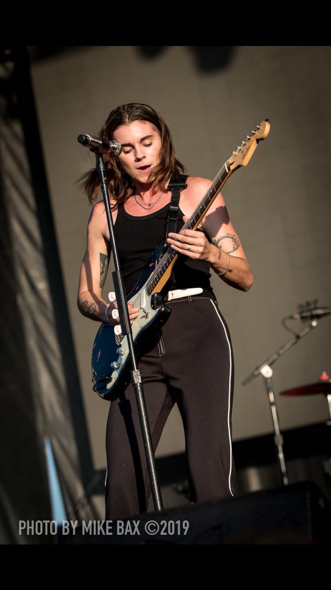 dvilypvris's tweet photo. PVRIS x Riot Fest 

📸: Mike Bax https://t.co/ziPfjaQPtJ