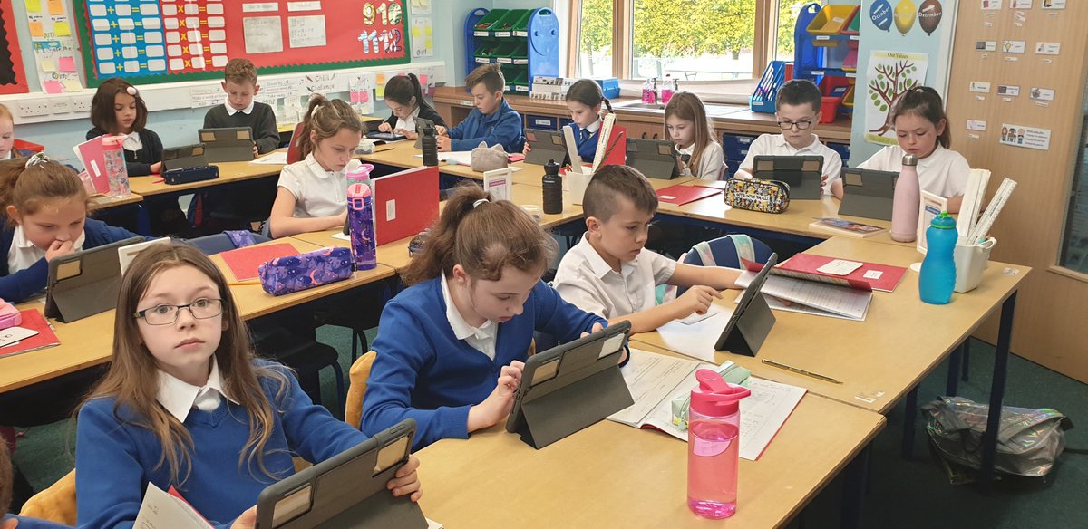 MissMcCallum19's tweet photo. We used the ipads today to write our stories that we had already planned. We then used "immersive reader" to hear our stories read back to us - this helped us spot missing punctuation and words. #digitalliteracy #creativewriting https://t.co/9tbF1I7BnH