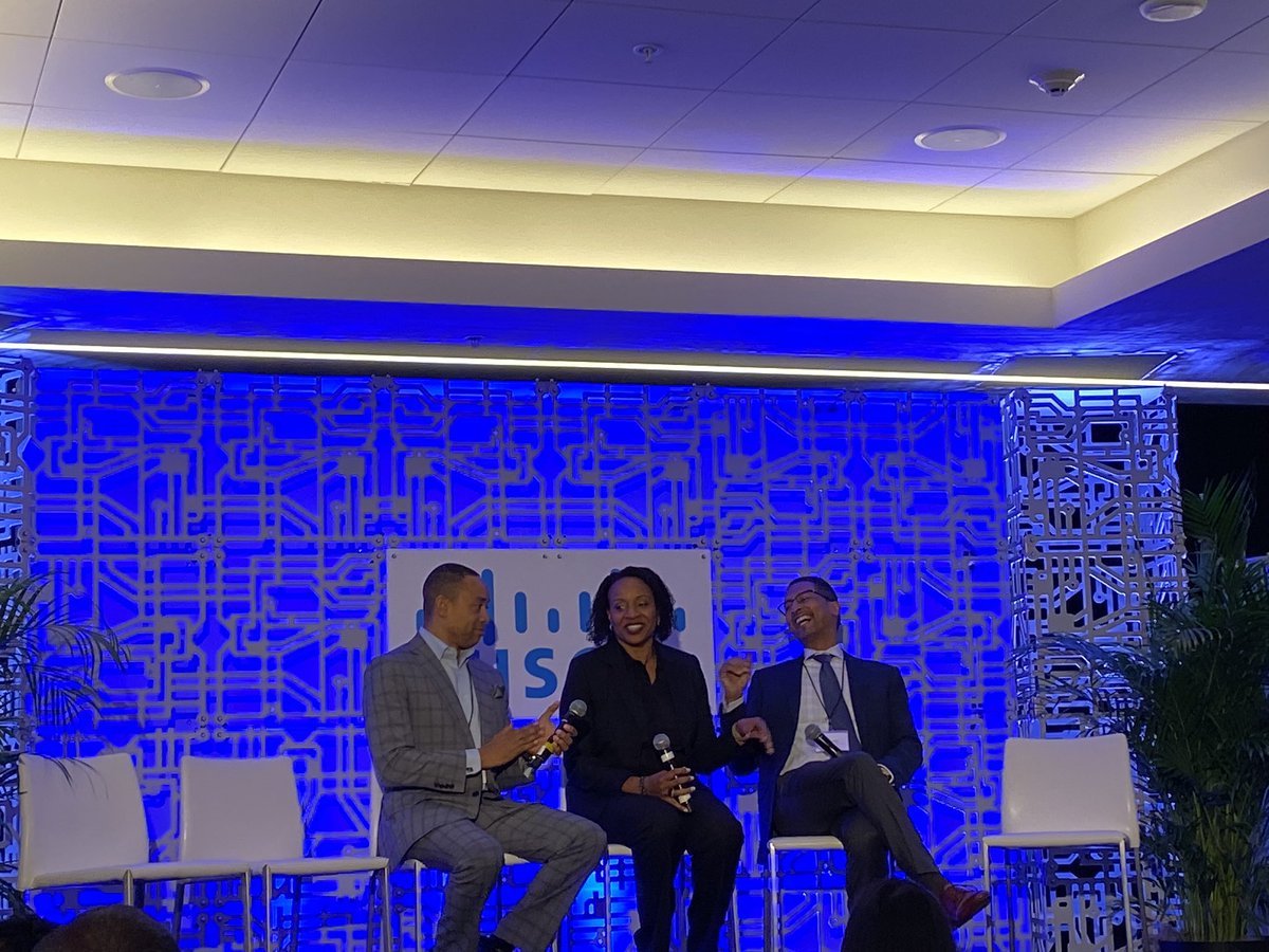 tcolon's tweet photo. Thank you to @elcinfo and @CBPGlobal for an incredible event, the Executive Leadership Council #MLMS25. My first but definitely not my last. I’ve learned how to be a better person and realize, more than ever, the enormous gap we have in African American/Black in #Tech and beyond https://t.co/kwLwGvgx3H