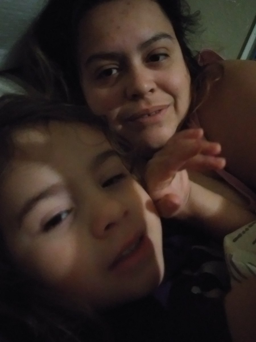 ChastityMcCourt's tweet photo. Morning snuggles https://t.co/0OY4ArlFlv