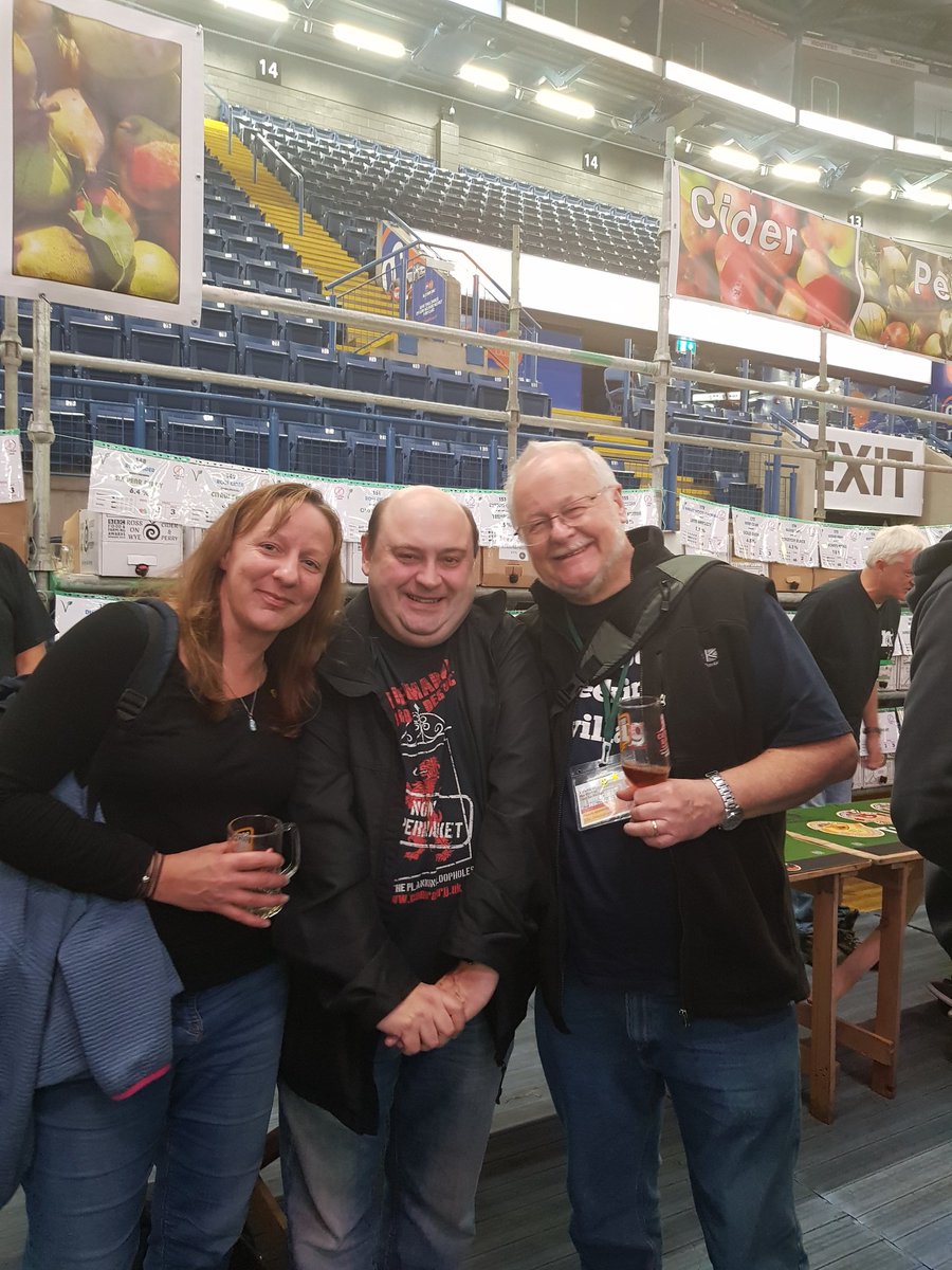 EastMidsCAMRA's tweet photo. Finally we found him! Loitering by the cider bar where we first started! Our Regional Director has been found! Thank you to all who enjoyed our #FindOurRD and #SaveOurRD
@NottinghamCAMRA thank you for #RHBCF19! π»ππ https://t.co/hESYDWYARj
