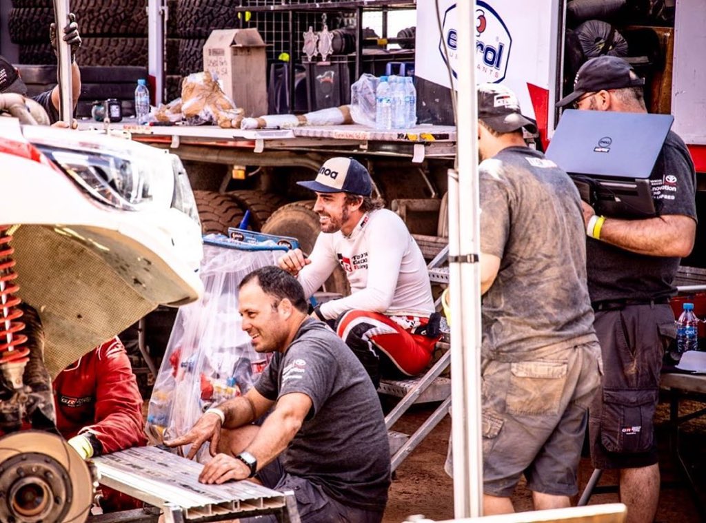Club de Fans F. Alonso (@fanclubfalonso) on Twitter photo ¡Qué bien se lo ha pasado Fernando en el Rally de Marruecos! En el top 10 en varias etapas, un crack en todas las categorías. 😁
¡Esperando ansiosos que anuncien su participación en el Dakar junto a Marc Coma y Toyota! 🚗🚗
#VamosAlo <a href="/alo_oficial/">Fernando Alonso</a> #RoadToDakar ¡Qué bien se lo ha pasado Fernando en el Rally de Marruecos! En el top 10 en varias etapas, un crack en todas las categorías. 😁
¡Esperando ansiosos que anuncien su participación en el Dakar junto a Marc Coma y Toyota! 🚗🚗
#VamosAlo <a href="/alo_oficial/">Fernando Alonso</a> #RoadToDakar