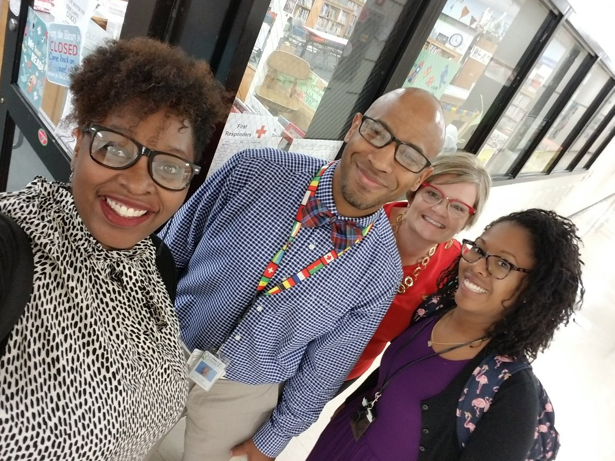PrincipalKJones's tweet photo. A great day of professional development at two of our amazing @chccs elementary schools @FPGBilingue @EphesusElem @CSharplessNES @jme_9 @eddiepegues30 @MrsBoyerAP @MsLawrence19 @CHCCS_PL ❤ #ARCLeadership #PersonalizedLearning https://t.co/5l2D4RE1aV