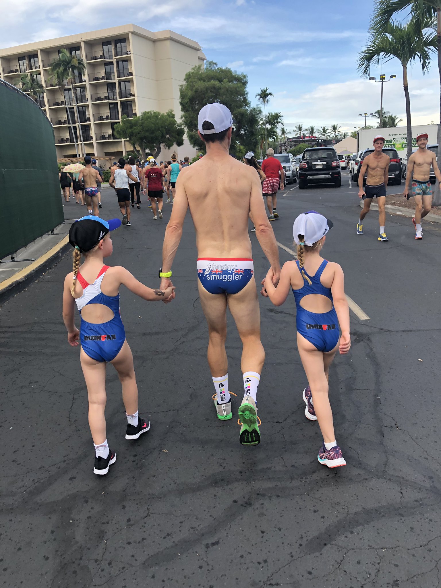 Dr Kathryn Schmitz on X: The Underpants Run 2019. A Kona tradition.  #IronMan #kona #iraninmyundies #serioussilliness  /  X