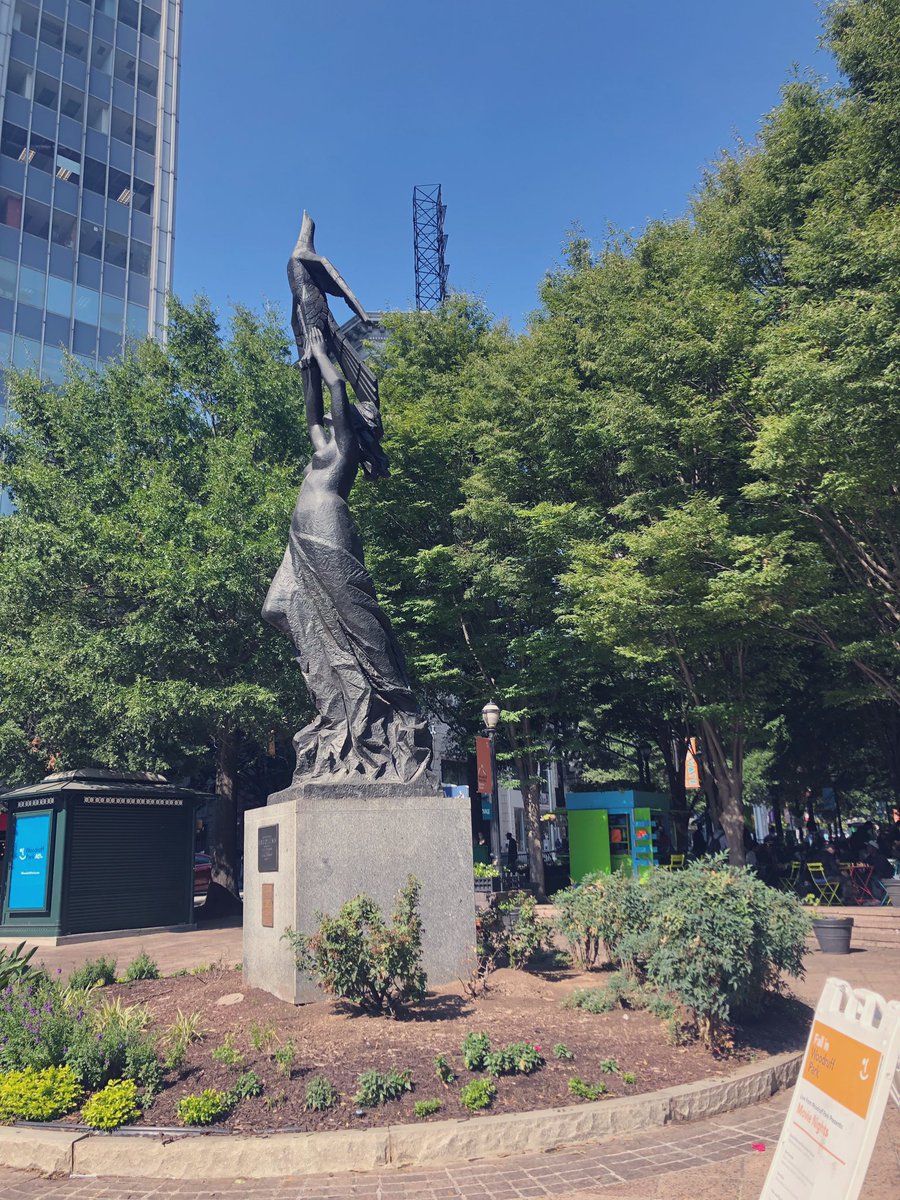 ATLCityStudio's tweet photo. For national #WalkToAParkDay we took a little walk to Woodruff Park to see the statue that inspired our logo! #publicrealm #publicart #bedowntown #atlcitydesign https://t.co/szkxtEmJco
