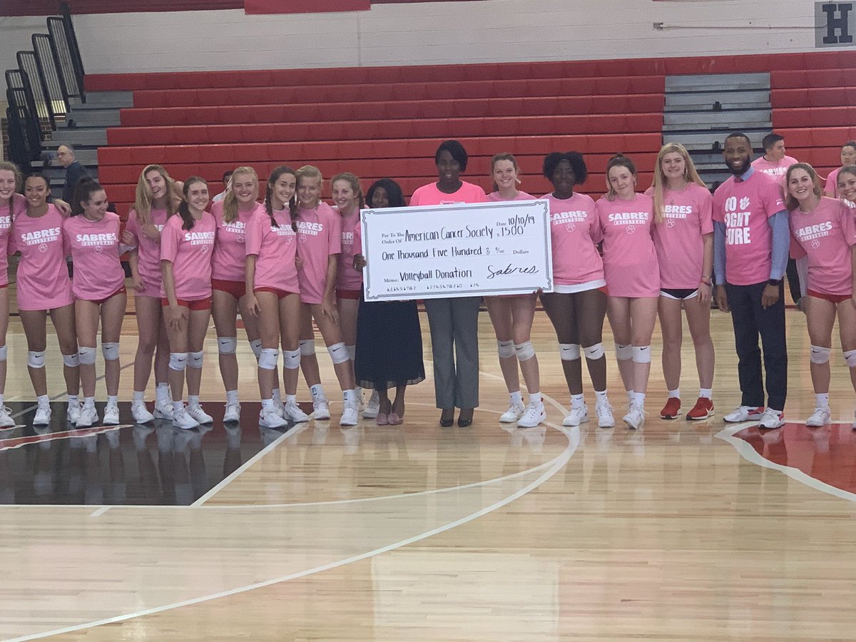 sabreathletics's tweet photo. @SMHSSabres Volleyball supporting @AmericanCancer before the game @SM_Sabres @CharMeckSchools @StridesCLT #SABRENATION #CrucialCatch #StridesCLT #CharlottevsCancer https://t.co/ygzE4mtbMR