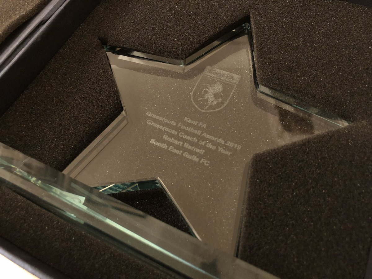 RobertB3107's tweet photo. Honoured to have received my award from @KentFA for “Grassroots Coach of the Year” tonight; thank you for the award! Such a great evening and met some amazing people too. Congratulations to all the other winners 👏🏽👏🏽👏🏽 #celebratethegreat #grassrootsfootball #grassrootsheroes https://t.co/pJvsc31CYI