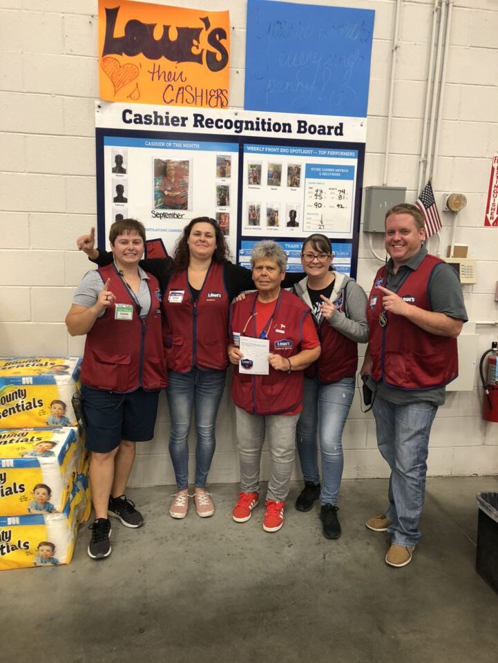 Lowes Cashier Employee
